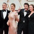 Rita Wilson, Truman Theodore Hanks, Elizabeth Hanks et Tom Hanks lors de la 92ème cérémonie des Oscars 2019 au Hollywood and Highland à Los Angeles, Californie, Etats-Unis, le 9 février 2020.