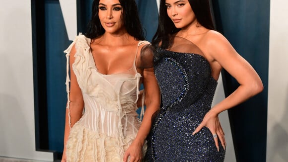 Oscars 2020 : Kim Kardashian et Kylie Jenner ne pouvaient pas s'asseoir
