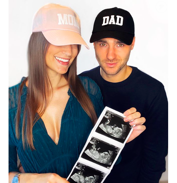 Sandro annonce la grossesse de sa chéri Julie, sur Instagram le 6 décembre 2019.