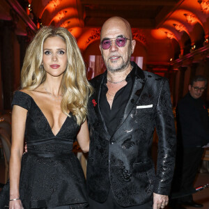 Pascal Obispo et sa femme Julie Hantson lors de la soirée de gala de la 18ème édition du "Dîner de la mode du Sidaction" au Pavillon Cambon Capucines - Potel et Chabot à Paris, France, le 23 janvier 2020. © Olivier Borde/Bestimage