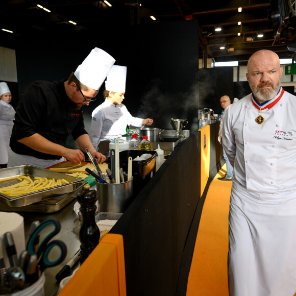 Exclusif - Philippe Etchebest préside le salon français de la restauration "Expotel" à Bordeaux. Il dirige aussi la journée des chefs et sa compétion regroupant 22 Etoiles sur l'évènement, le 25 Novembre 2019. © Patrick Bernard/Bestimage