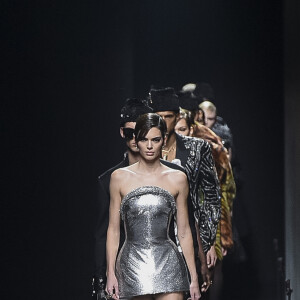 Kendall Jenner - Défilé de mode PAP automne-hiver 2020 "Versace" à Milan. Le 21 février 2020