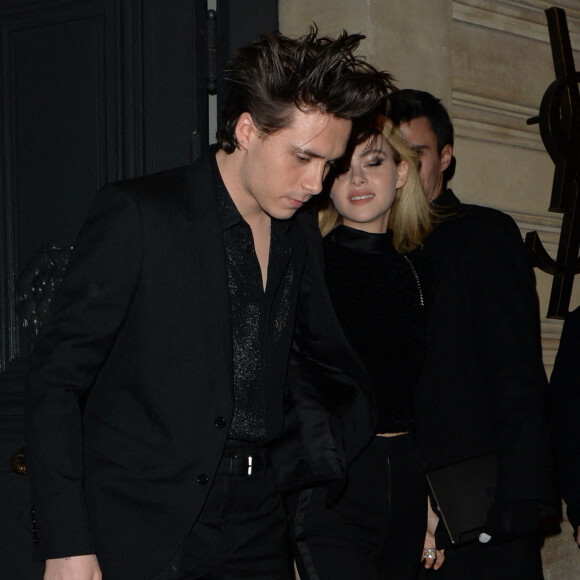 assistent au défilé de mode Saint Laurent, collection prêt-à-porter automne-hiver 2020/2021, à la Tour Eiffel. Paris, le 25 février 2020.