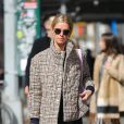 Nicky Hilton se promène dans le West Village avec un look décontracté mais élégant à New York, le 24 février 2020.