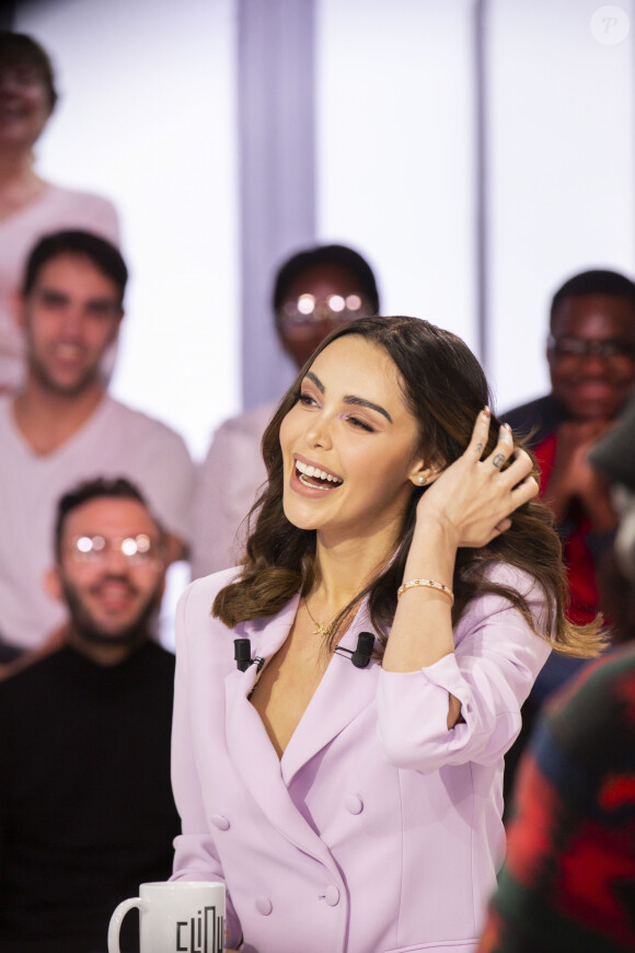 Exclusif - Nabilla Benattia-Vergara - Enregistrement de l'émission "Clique" présentée par M. Achour sur Canal Plus à Issy-les-Moulineaux le 31 janvier 2020. © Jack Tribeca/Bestimage