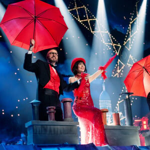 Christophe Willem, Nolwenn Leroy, Slimane et Claire Keim. Photo officielle du concert des Enfoirés 2020 "Le Pari(s) des Enfoirés" à l'AccorHotels Arena à Paris. Il sera diffusé sur TF1 le 6 mars 2020.