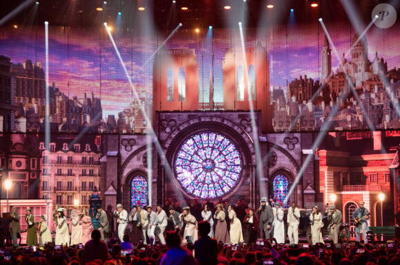 Photo officielle du concert des Enfoirés 2020 "Le Pari(s) des Enfoirés" à l'AccorHotels Arena à Paris. Il sera diffusé sur TF1 le 6 mars 2020.