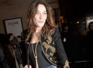 Carla Bruni-Sarkozy : Déchaînée au défilé Celine, avec une star de Sex Education
