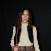 Alexa Chung assiste au défilé de mode CELINE, collection prêt-à-porter automne-hiver 2020/2021, aux Invalides. Paris le 28 février 2020.