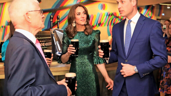 Kate Middleton à Dublin : soirée bière et robe piquée à sa cousine !