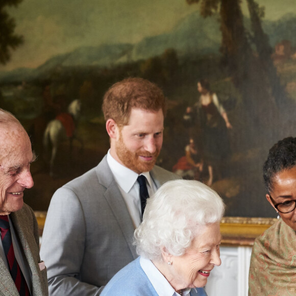 Le prince Philip, duc d'Edimbourg, la reine Elizabeth II d'Angleterre, la mère de Meghan Doria Ragland, le prince Harry, duc de Sussex, Meghan Markle, duchesse de Sussex, et leur fils Archie Harrison Mountbatten-Windsor. Windsor, le 7 mai 2019.