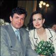  Carole Bouquet et Jacques Leibowitch le jour de leur mariage en 1991. 
  