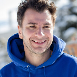 Michaël Youn au photocall du film "Lucky" lors du 23ème festival international du film de comédie de l'Alpe d'Huez, le 18 janvier 2020. © Cyril Moreau/Bestimage