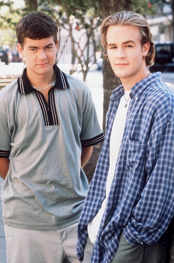 Joshua Jackson et James Van Der Beek, les héros de la série Dawson (Dawson's Creek), en 1998.