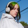 La jeune chanteuse Billie Eilish pose pour la campagne des casques Beats le 28 février 2020 à Los Angeles.