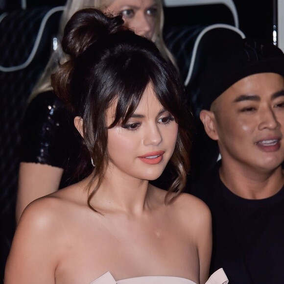 Selena Gomez au photocall de la soirée des Hollywood Beauty Awards dans la salle de réception "Taglyan Complex" dans le quartier de Hollywood à Los Angeles, Californie, Etats-Unis, le 6 février 2020.