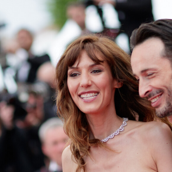 Doria Tillier, Michael Cohen - Montée des marches du film "La belle époque" lors du 72ème Festival International du Film de Cannes. Le 20 mai 2019 © Jacovides-Moreau / Bestimage