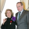 Suzy Delair et Renaud Donnedieu de Vabres - Cérémonie de remise des insignes d'officier dans l'ordre national de la Légion d'honneur à Suzy Delair au ministère de la Culture le 21 février 2007.