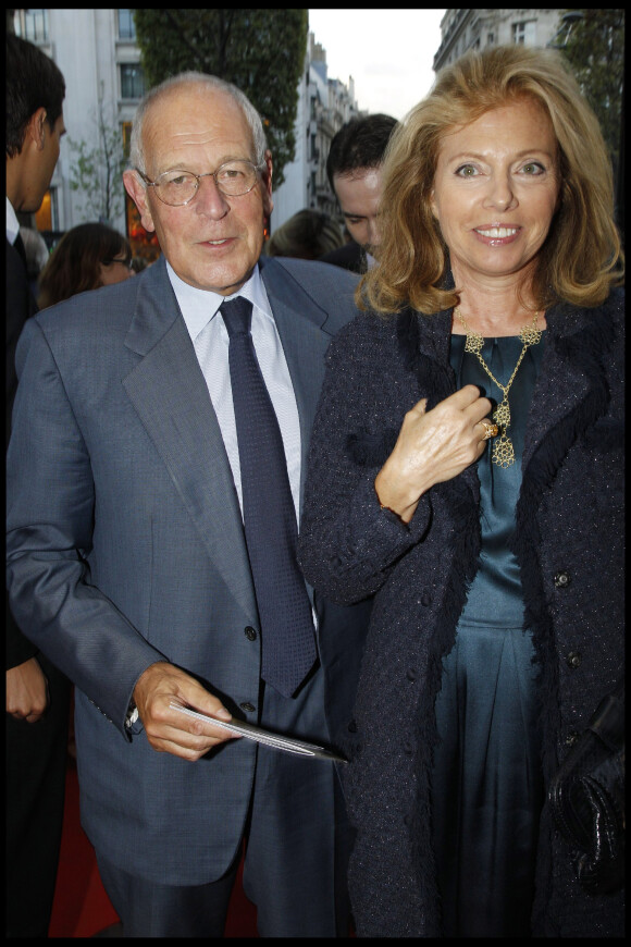 Patrick Le Lay et sa femme Dominique au gala de la Fondation Pompidou avec la projection du film The Lady à Paris le 13 septembre 2011.