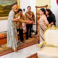 Le roi Willem-Alexander et la reine Maxima des Pays-Bas ont été accueillis par le président Joao Widodo et sa femme Iriana au palais présidentiel de Jakarta, à l'occasion d'un voyage officiel en Indonésie, le 10 mars 2020.