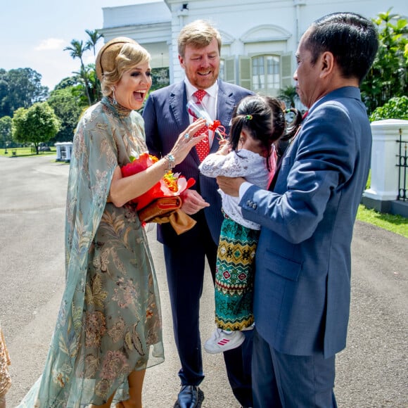 Le roi Willem-Alexander et la reine Maxima des Pays-Bas ont été accueillis par le président Joao Widodo et sa femme Iriana au palais présidentiel de Jakarta, à l'occasion d'un voyage officiel en Indonésie. Le 10 mars 2020  King Willem-Alexander and Queen Maxima of The Netherlands are welcomed by President Jcand his wife Iriana Widodo with an official welcome ceremony at the Presidential Palace in Jakarta, Indonesia, 10 March 2020. The Dutch King and Queen are in Indonesia for their 4 day State Visit.10/03/2020 - Jakarta