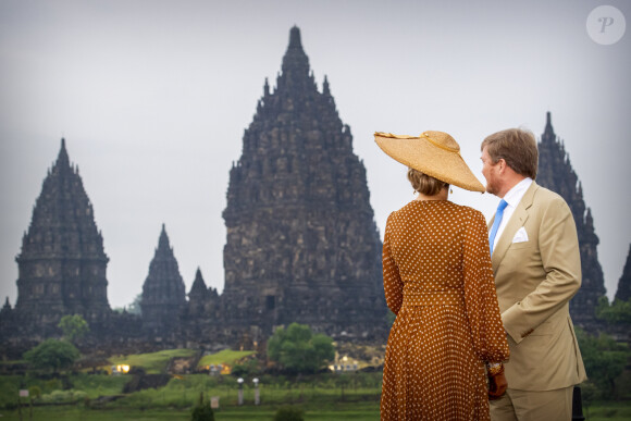 Le roi Willem-Alexander et la reine Maxima des Pays-Bas en visite au temple Prambanan Complex à Yogyakarta, à l'occasion d'un voyage officiel de 4 jours en Indonésie. Le 11 mars 2020  King Willem-Alexander and Queen Maxima of The Netherlands visit the Prambanan Temple Complex in Yogyakarta in Indonesia, 11 March 2020. The Dutch King and Queen are in Indonesia for their 4 day State Visit.11/03/2020 - Yogyakarta
