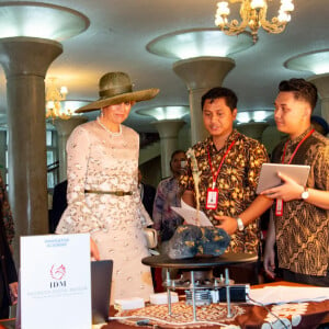 Le roi Willem-Alexander et la reine Maxima des Pays-Bas visitent le temple Prambanan lors de leur voyage officiel en Indonésie, le 11 mars 2020.  King Willem-Alexander and Queen Maxima of The Netherlands posing at the Prambanan Temple complex during their State Visit to Indonesia.11/03/2020 - Yogyakarta