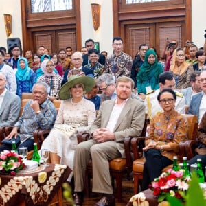 Le roi Willem-Alexander et la reine Maxima des Pays-Bas visitent le temple Prambanan lors de leur voyage officiel en Indonésie, le 11 mars 2020.  King Willem-Alexander and Queen Maxima of The Netherlands posing at the Prambanan Temple complex during their State Visit to Indonesia.11/03/2020 - Yogyakarta