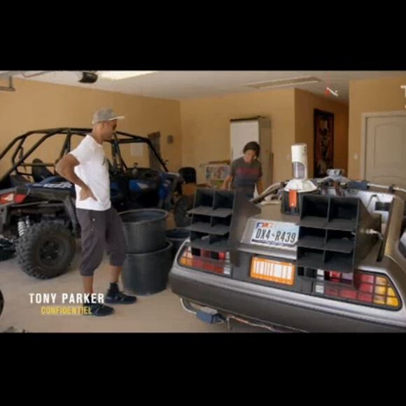 Tony Parker filmé dans sa maison de San Antonio pour le documentaire "Tony Parker confidentiel" diffusé sur TMC le 24 mars 2020.