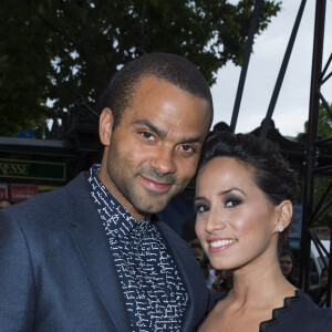 Tony Parker et sa femme Axelle Francine - Première du film "Jurassic World" à l'Ugc Normandie à Paris le 29 mai 2015.