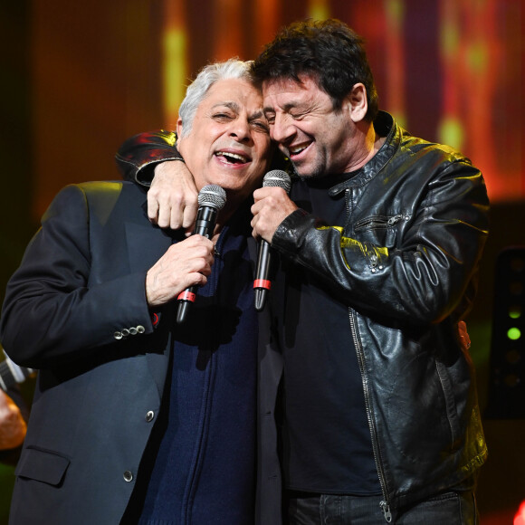 Exclusif - Enrico Macias et Patrick Bruel - Grande Soirée de la Solidarité Tsédaka 2019 au Palais des Congrès à Paris. Cette campagne caritative annuelle soutient 180 programmes de solidarité en France, à travers 90 associations sociales, parmi lesquelles des maisons d'enfants, des épiceries sociales, des structures d'accueil de jeunes handicapés, des centres de jour pour personnes atteintes de maladies neurodégénératives, ....Le 16 décembre 2019 © Coadic Guirec / Bestimage