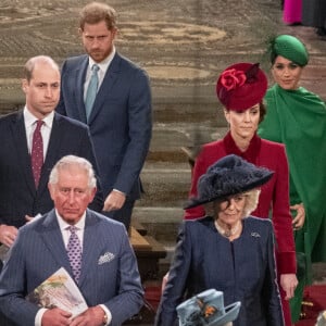 Le prince William, duc de Cambridge, et Catherine (Kate) Middleton, duchesse de Cambridge, Le prince Charles, prince de Galles, et Camilla Parker Bowles, duchesse de Cornouailles, La reine Elisabeth II d'Angleterre, Le prince Harry, duc de Sussex, Meghan Markle, duchesse de Sussex - La famille royale d'Angleterre lors de la cérémonie du Commonwealth en l'abbaye de Westminster à Londres le 9 mars 2020.