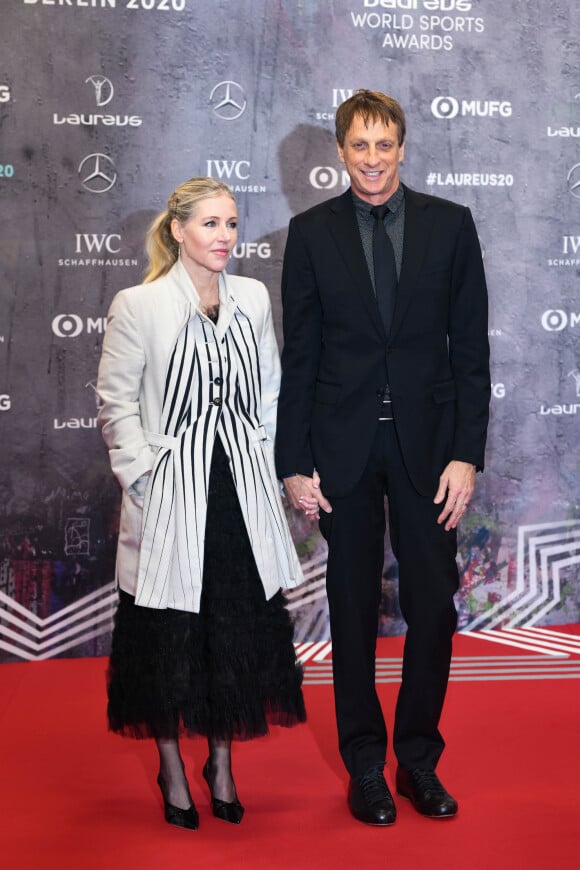Tony Hawk et son épouse Catherine Goodman à la 20ème cérémonie des Laureus Sports Awards 2020 à Berlin, le 17 février 2020.