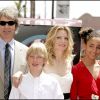Michelle Pfeiffer, son mari David E. Kelley et leurs enfants, Claudia Rose et John Henry, lorsque l'actrice a reçu son étoile sur Hollywood Boulevard, à Los Angeles, en 2007.