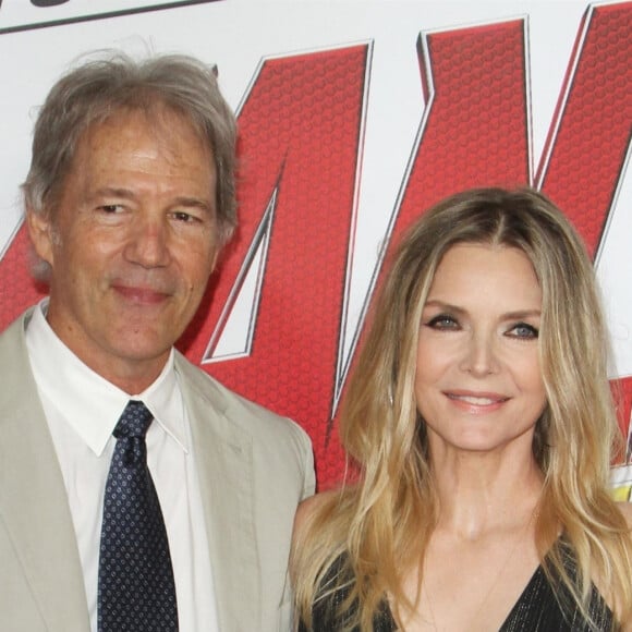 Michelle Pfeiffer et son mari David E. Kelley à la première de "Ant-Man and The Wasp" au théâtre El Capitan à Hollywood, le 25 juin 2018