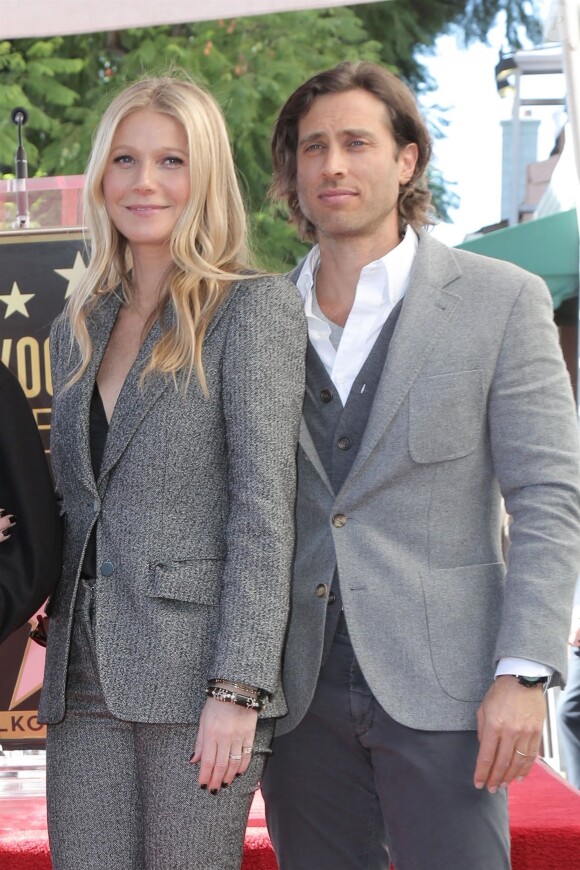 Gwyneth Paltrow et son mari Brad Falchuk - Ryan Murphy reçoit son étoile sur le Walk Of Fame à Hollywood, le 4 décembre 2018