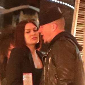 Exclusif - Jessie J et son compagnon Channing Tatum très amoureux pendant un dîner avec des amis dans un restaurant à West Hollywood, Los Angeles, Californie, Etats-Unis, le 4 april 2019.