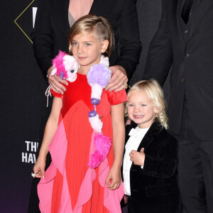 Pink, son mari Carey Hart et leurs deux enfants Willow et Jameson, assistent à la 45ème cérémonie des "E! People's Choice Awards" à Santa Monica, le 10 novembre 2019.