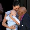 Meghan Markle (en robe Club Monaco) avec son fils Archie ont rencontré l'archevêque Desmond Tutu et sa femme à Cape Town, Afrique du Sud. Le 25 septembre 2019.