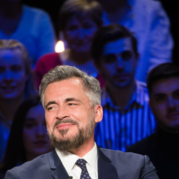 Exclusif - Olivier Minne - Enregistrement de l'émission "La Boîte à secrets 4" à Paris, présentée par F.Bollaert, et diffusée le 10 avril sur France 3. Le 23 janvier 2020 © Tiziano Da Silva / Bestimage