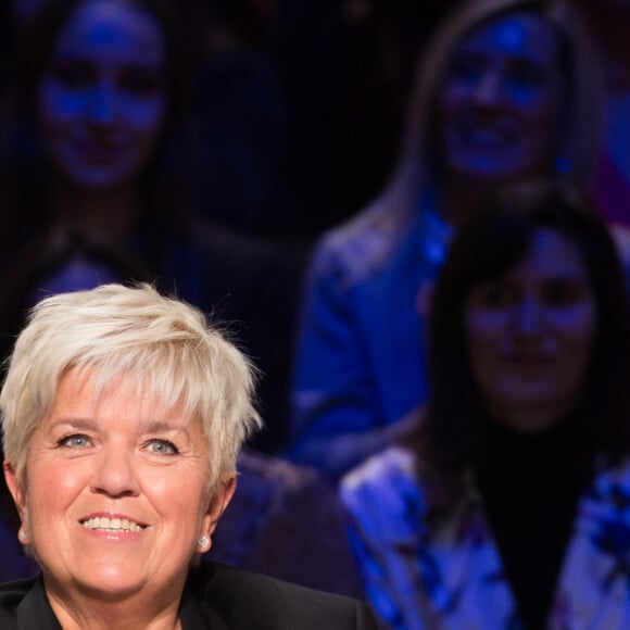 Exclusif - Mimie Mathy - Enregistrement de l'émission "La Boîte à secrets 4" à Paris, présentée par F.Bollaert, et diffusée le 10 avril sur France 3. Le 23 janvier 2020 © Tiziano Da Silva / Bestimage