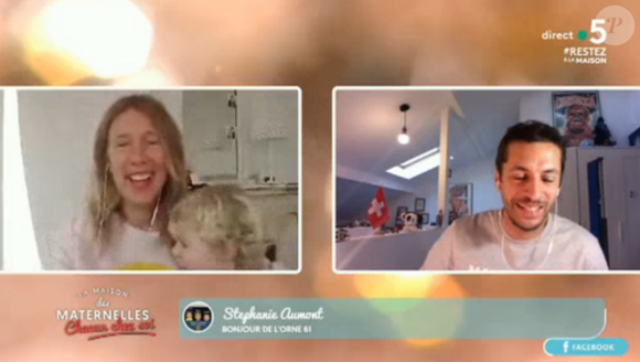 Le fils d'Agathe Lecaron, Felix, débarque en plein direct dans "Les Maternelles" - France 5