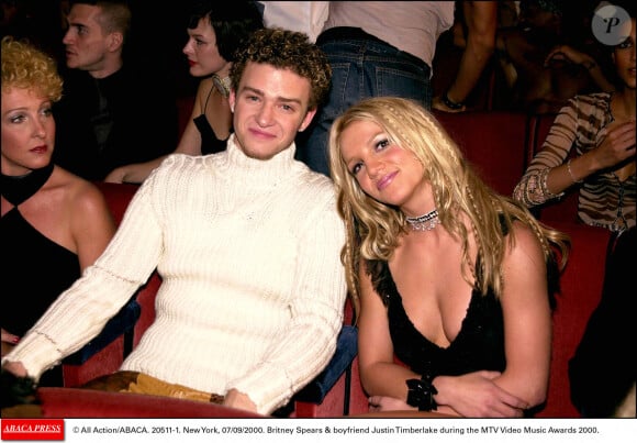 Britney Spears et Justin Timberlake aux MTV Video Music Awards en 2000.