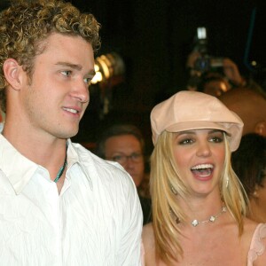 Britney Spears et Justin Timberlake - Première du film "Crossroads" au Grauman's Chinese Theatre de Los Angeles. Le 12 février 2002.