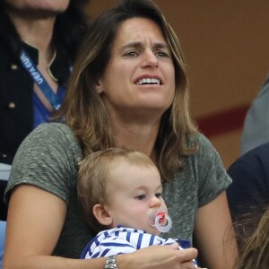 Amélie Mauresmo et son fils Aaron Mauresmo lors de France - Islande (Euro 2016) au Stade de France à Saint-Denis, le 3 juillet 2016. © Cyril Moreau/Bestimage