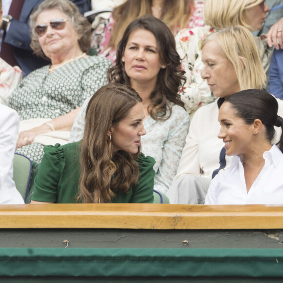 Catherine (Kate) Middleton, duchesse de Cambridge, Meghan Markle, duchesse de Sussex, et Pippa Middleton dans les tribunes lors de la finale femme de Wimbledon "Serena Williams - Simona Halep (2/6 - 2/6) à Londres, le 13 juillet 2019.