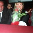Julio Iglesias et sa femme Miranda à New York en 1994.