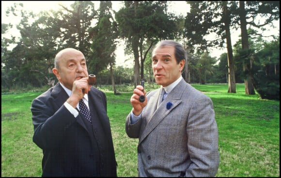 Archives - Bernard Blier et Jean Poiret sur le tournage du film "Je hais les acteurs". Le 25 mars 1986.