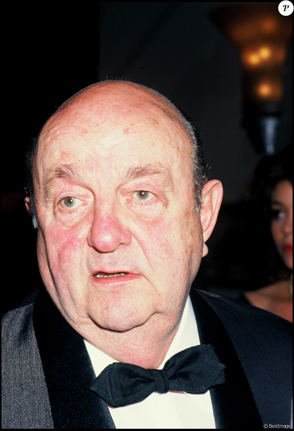 Archives - Bernard Blier lors du Festival de Cannes. Mai 1985. - Purepeople