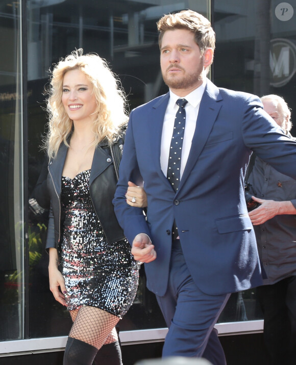 Michael Buble honoré avec son étoile sur le Walk Of Fame à Hollywood avec Luisana Lopilato Los Angeles, le 16 novembre 2018